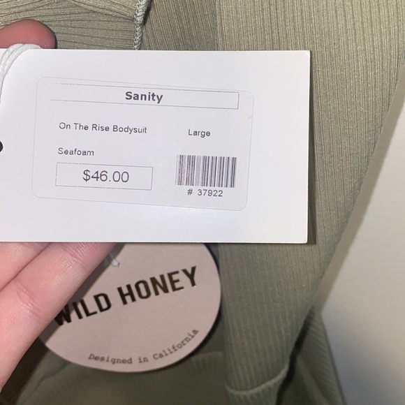 Boutique Body suit - Picture 4 of 5